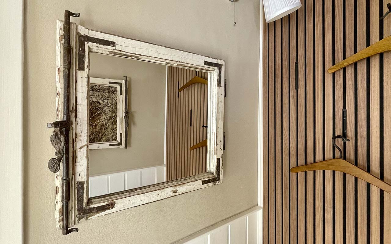 Ferienwohnung in Ennepetal Voerde „1826“ - Eingang Spiegel Garderobe