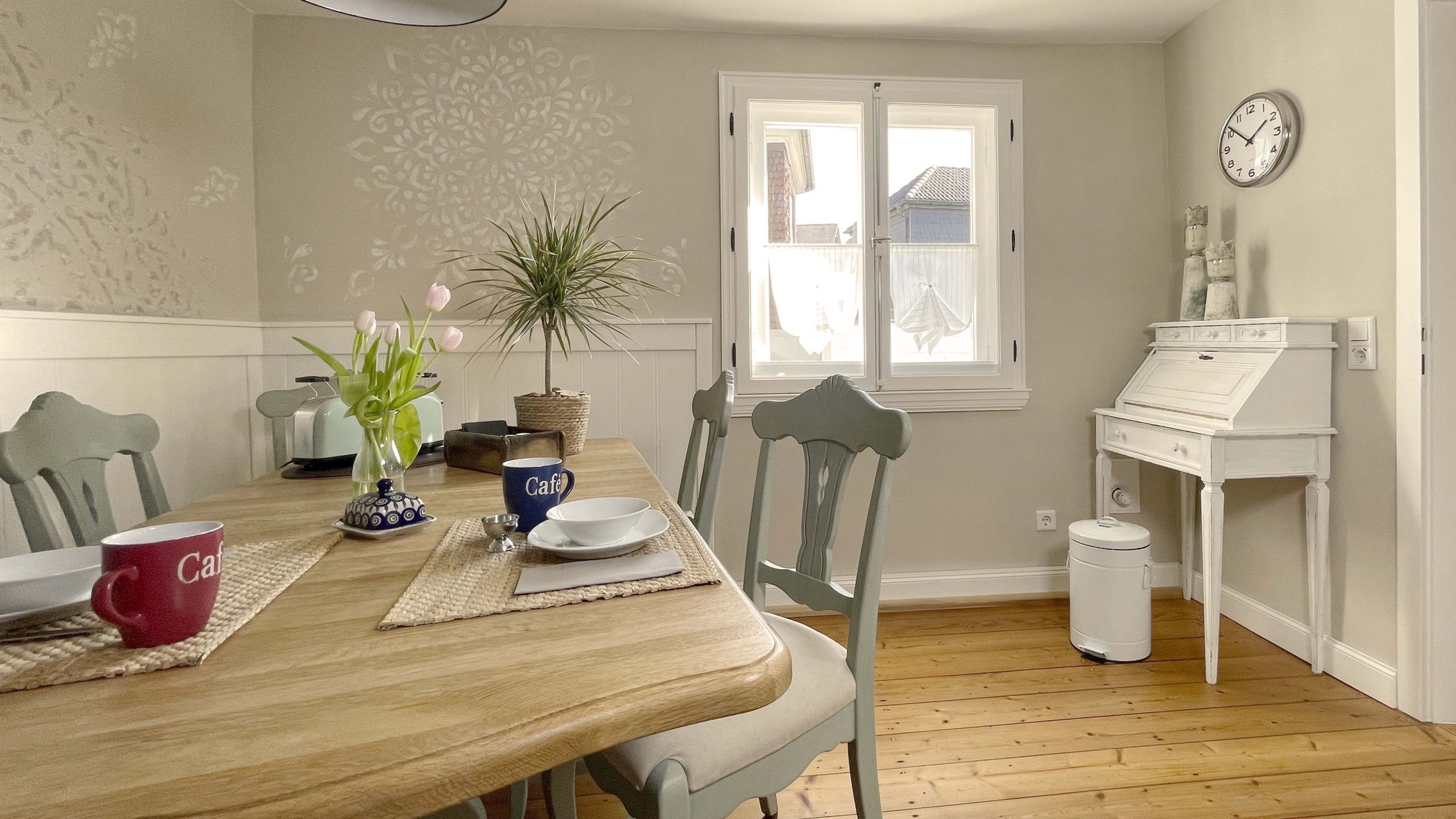 Ferienwohnung in Ennepetal Voerde „1826“ - Küche Sitzecke