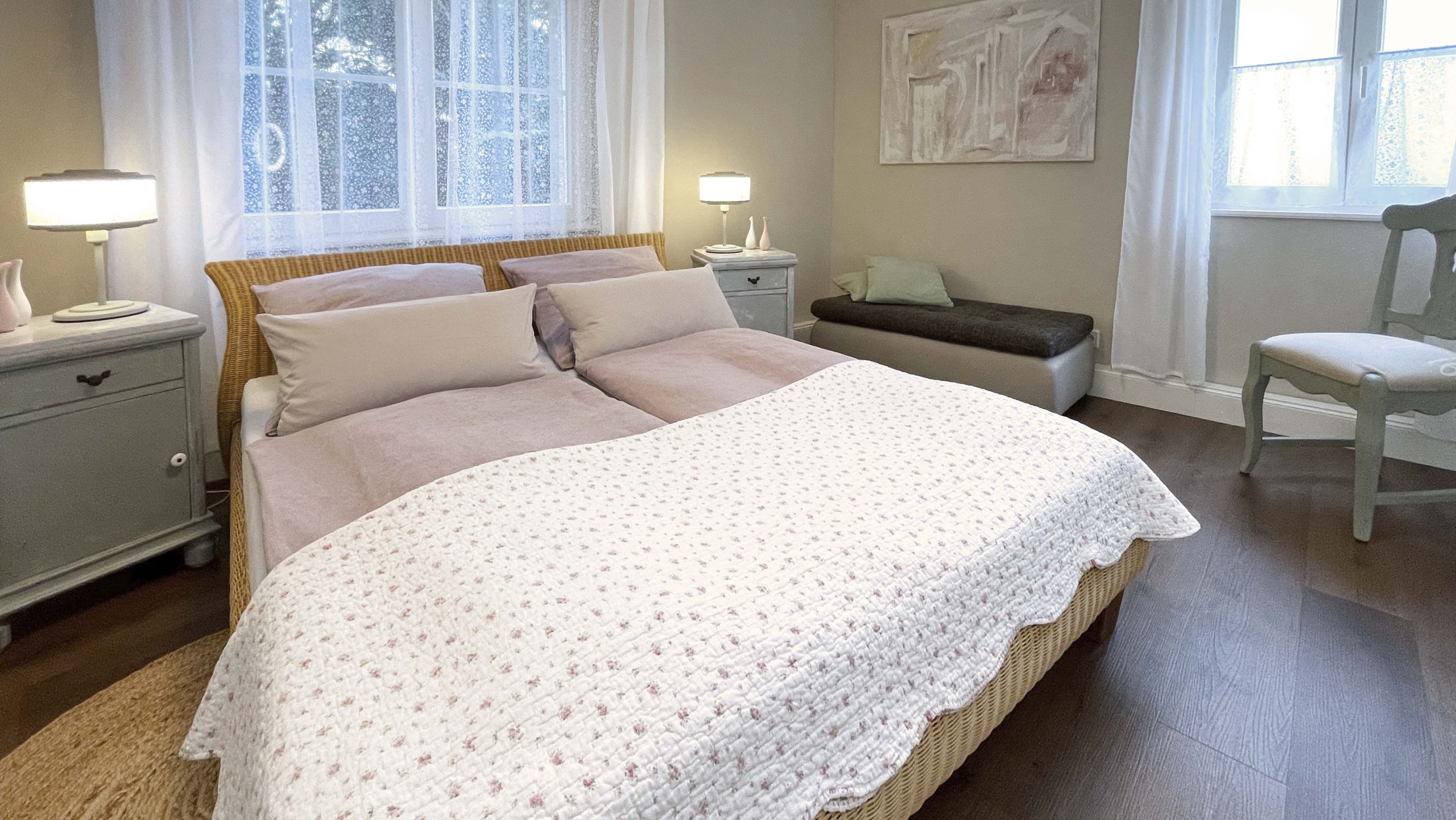Ferienwohnung in Ennepetal Voerde „1826“ - Schlafzimmer Fensterseite